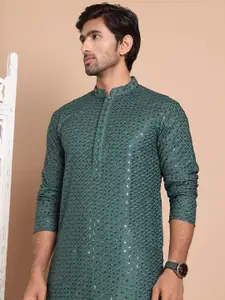 Jompers Men Embroidered Regular Sequinned Kurta with Pyjamas