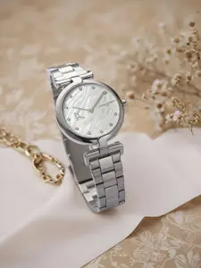 pierre cardin Women Dial & Stainless Steel Straps Analogue Watch CMD.3544