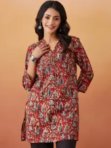 Fabindia Floral Printed V-Neck Cotton Straight Kurti