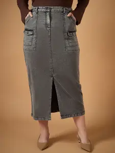 SASSAFRAS Curve Denim Front Slit Midi Skirt