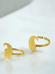 Goldnera Paisley Charm Ethnic Adjustable Toe Rings