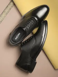 Mactree Men Leather Textured Formal Oxfords