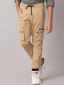 V-Mart Boys Regular Fit Cargos Trousers