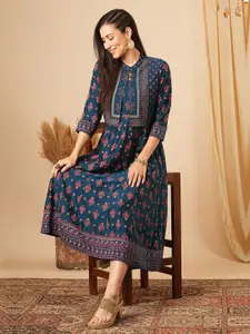 Globus A-Line Ethnic Motifs Printed Midi Ethnic Dress With Sleeveless Detachable Shrug
