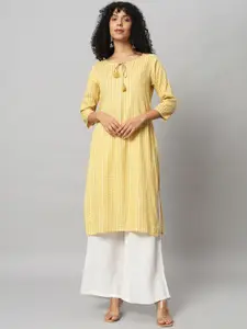 Sa Rasa Women Floral Printed Thread Work Kurta