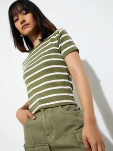 max URB_N Women Striped T-shirt