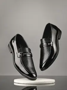 Mactree Men Formal Textured Slip-Ons