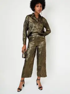 max Women Spread Collar Solid  Casual Shirt