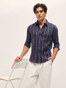 THE BEAR HOUSE Men Spread Collar Multi Striped Cotton Slim Fit Casual Shirt