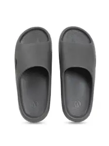 Aqualite Men Sliders
