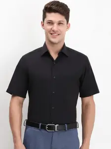 Allen Solly Sport Men Spread Collar Solid Cotton Formal Shirt