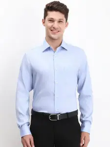 Allen Solly Sport Men Spread Collar Solid Cotton Formal Shirt