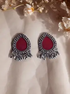 Niska Contemporary Studs Earrings