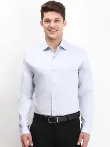 Allen Solly Sport Men Spread Collar Solid Cotton Formal Shirt