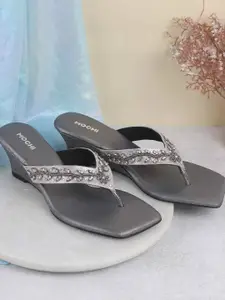 Mochi Embellished Flatform Pumps