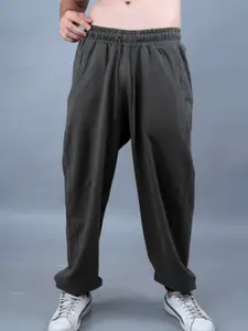 PRONK Men Loose Fit Mid Rise Joggers