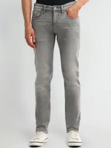 U.S. Polo Assn. Denim Co. Men Urban Slim Mid-Rise Slim Fit Light Fade Jeans