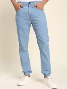 The Roadster Lifestyle Co Men Denim Cut & Sew front Detail Jogger Jeans