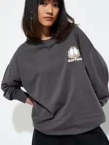 Max Urb_N Women Garfield Printed Round Neck Pullover Cotton Sweatshirt