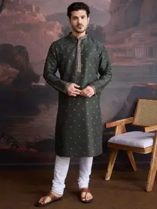 House of Pataudi Ethnic Motifs Woven Design Mandarin Collar Straight Kurta
