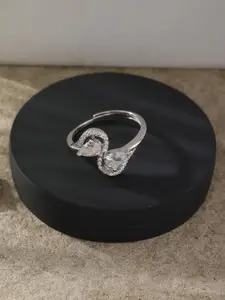 DIAVO Rhodium-Plated Stones Studded Dual Paisley Finger Ring