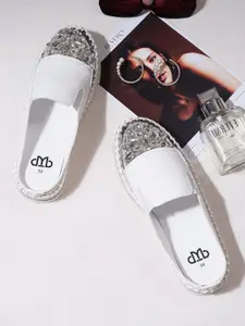 THE WHITE POLE Women Round Toe Lightweight Loafers