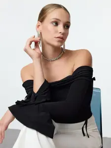 Trendyol Off-Shoulder Bardot Top
