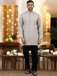 TATTVA Geometric Printed Mandarin Collar Pure Cotton Short Kurta