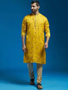 VASTRAMAY Floral Embroidered Mandarin Collar Regular Thread Work Kurta With Churidar