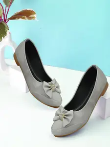 Ajanta Women Ballerinas with Bows Flats