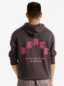 RARE RABBIT Men Typography Printed Hooded Sweatshirt