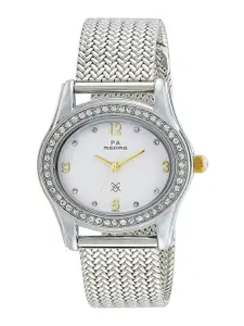 maxima Women Dial & Stainless Steel Straps Analogue Watch 48642CMLI