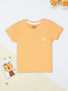 max Boys Graphic Printed Round Neck Cotton T-shirt