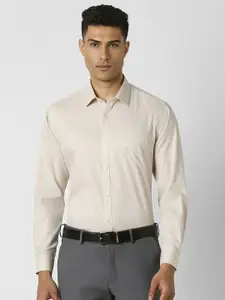 Van Heusen Men Spread Collar Textured Printed Cotton Formal Shirt