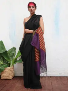 Chidiyaa Striped Colourblocked Pure Linen Saree