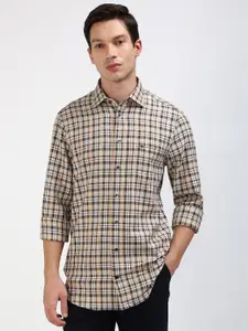 Tommy Hilfiger Men Classic Spread Collar Tartan Checked Cotton Casual Shirt