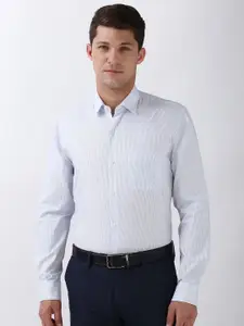 Peter England Men Spread Collar Pinstripes Striped Cotton Formal Shirt