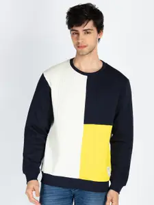 Status Quo Men Colourblocked Pullover Cotton Sweatshirt