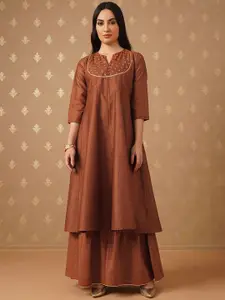 JAYPORE Geometric Printed Notch Neck Cotton Silk A-LineKurta