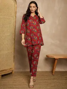 BAESD Printed V Neck Top With Trousers