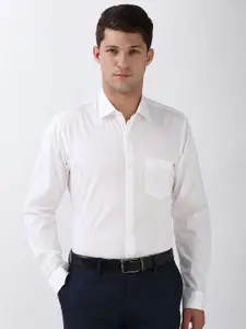Peter England Men Spread Collar Solid Cotton Formal Shirt