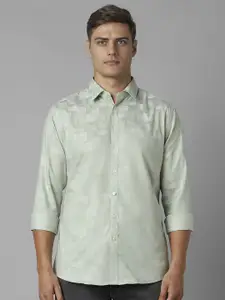 Louis Philippe Sport Men Spread Collar Abstract Printed Cotton Slim Fit Casual Shirt