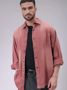 The Indian Garage Co Men Cutaway Collar Solid Cotton Oversized Casual Shirt