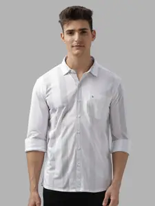 BULLMER Men Spread Collar Vertical Striped Cotton Casual Shirt
