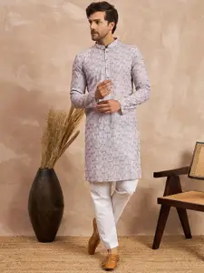 House of Pataudi Embroidered Straight Kurta