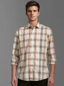 Louis Philippe Sport Men Spread Collar Checked Cotton Slim Fit Casual Shirt