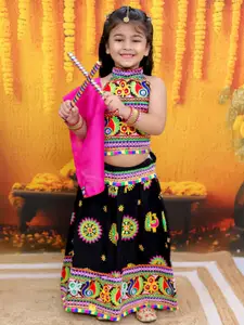 BownBee Girls Embroidered Net Ready to Wear Lehenga & Blouse With Dupatta