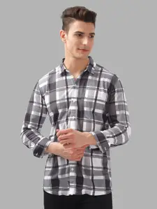 BULLMER Men Spread Collar Checked Cotton Casual Shirt