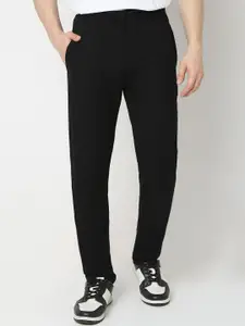 Underjeans by Spykar Men Mid Rise Track Pant
