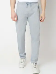 Underjeans by Spykar Men Mid Rise Track Pant
